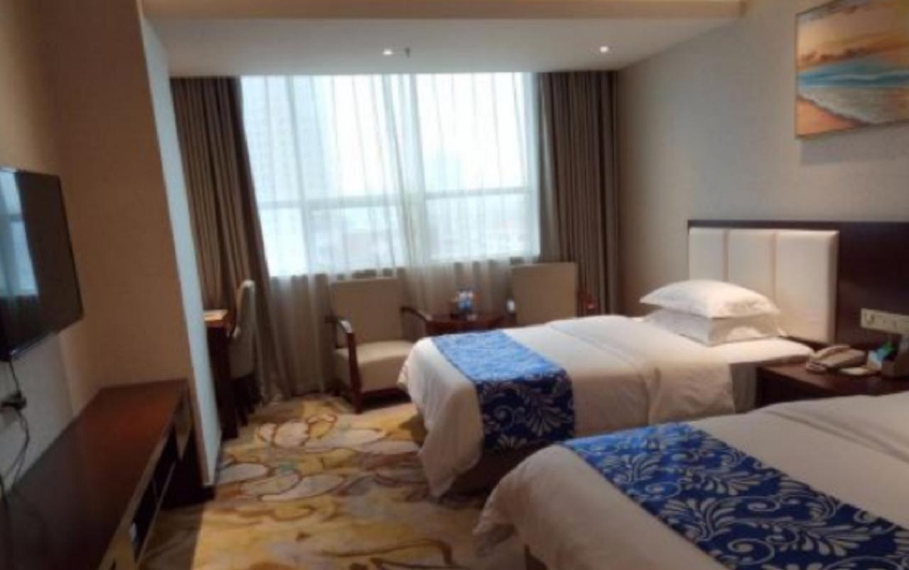Guangxi Hawaii International Hotel Нанинг Екстериор снимка