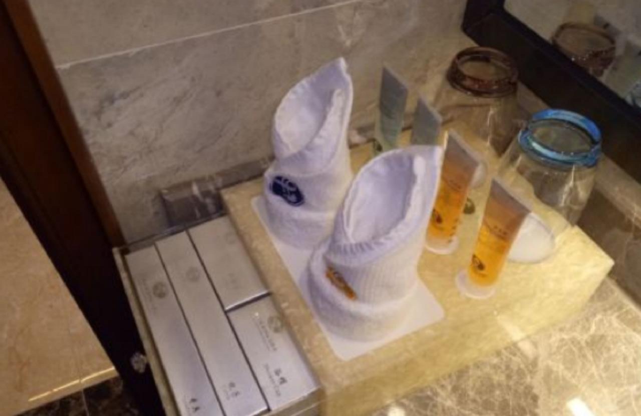 Guangxi Hawaii International Hotel Нанинг Екстериор снимка